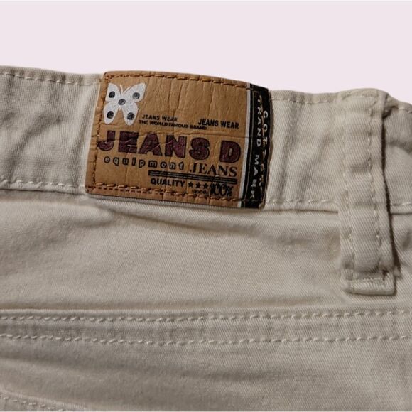jeans D Brand. Wide Leg Tan Capri Jeans. Size 5 - Picture 6 of 7